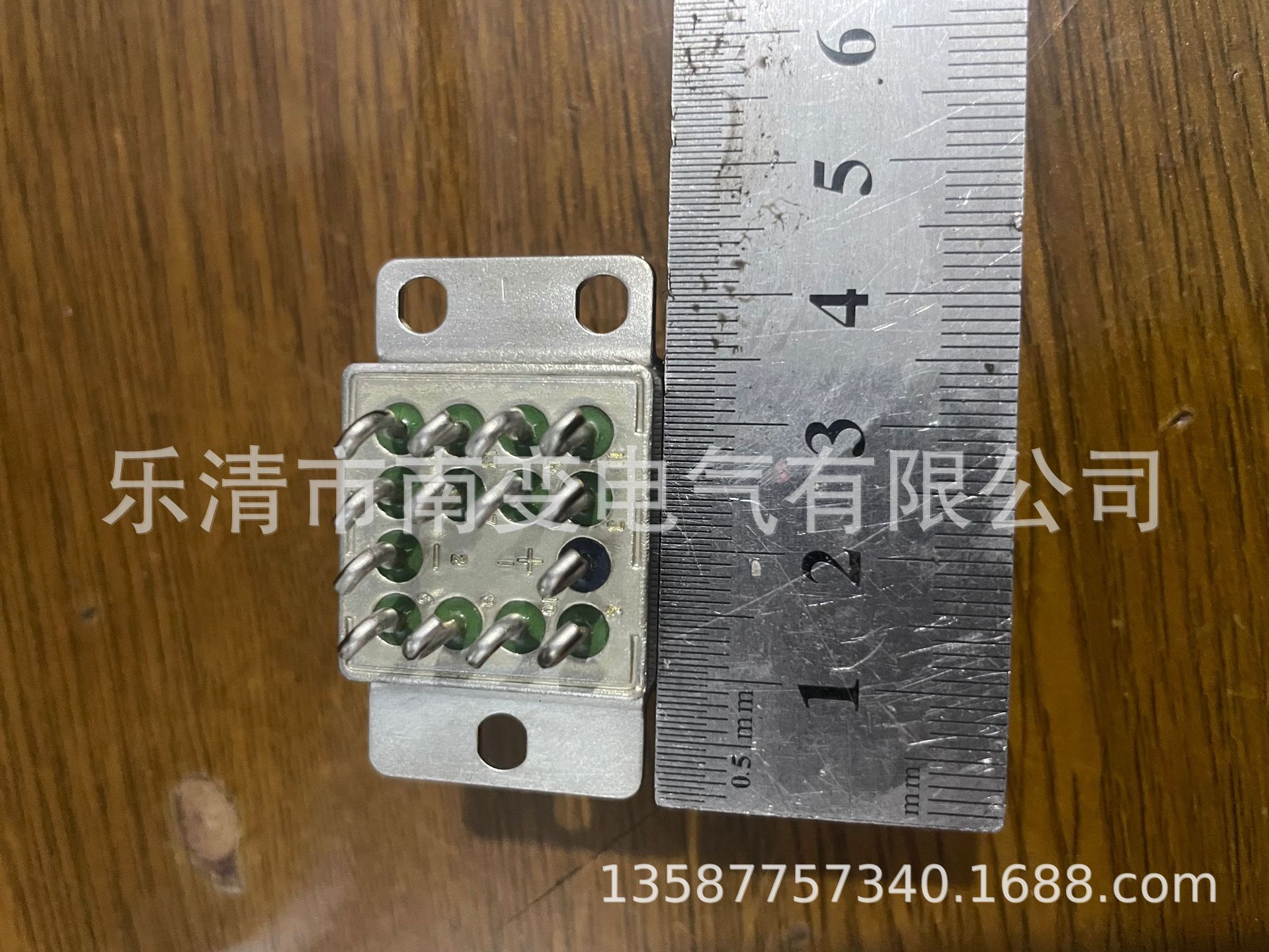 F400D2N BOSINE28VOO-290 4RT 10A继电器铁壳继电器密封型14脚位