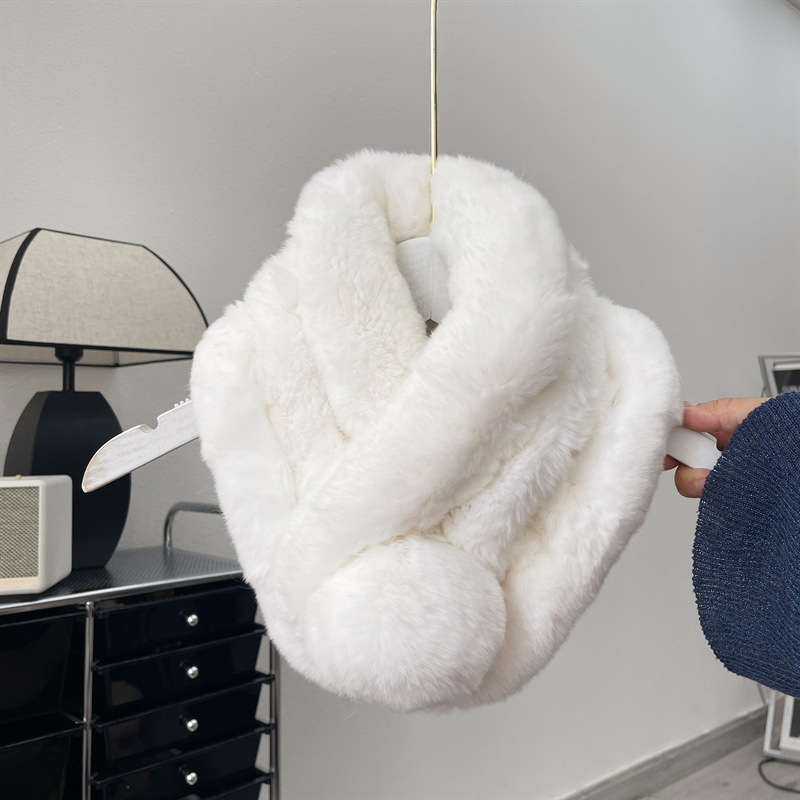 Écharpe en fourrure de renard avec pompons - étole en lapin douce_voghion.com