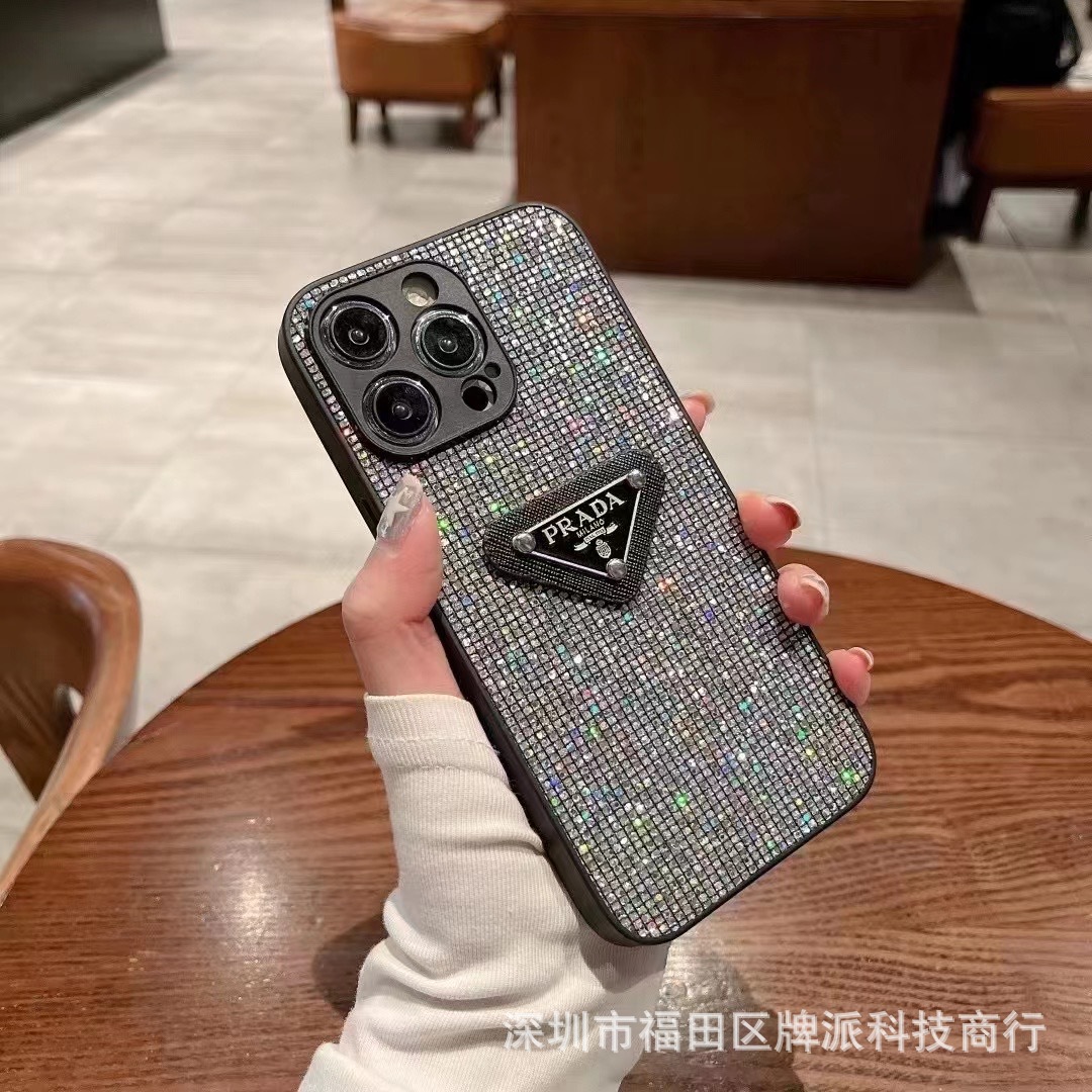 潮牌轻奢闪粉iPhone15大牌苹果14promax镶钻13防摔全包女款12适用
