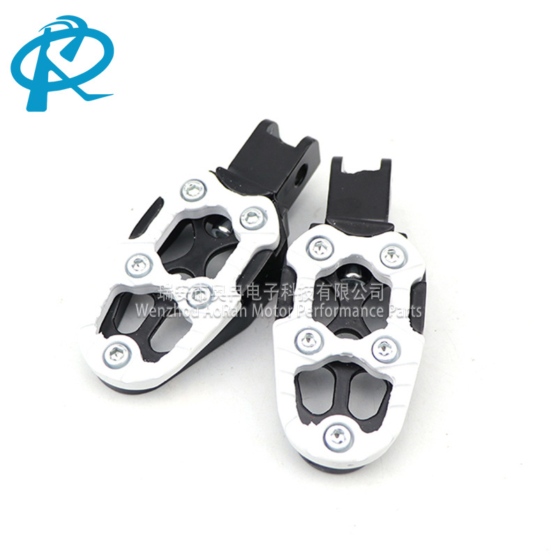 Cnc Aluminum Alloy Foot Pedal Metal Non-Slip Footrest Neutral Durable Wear Resistant Rear Footrest Motorcycle Neutral Modify