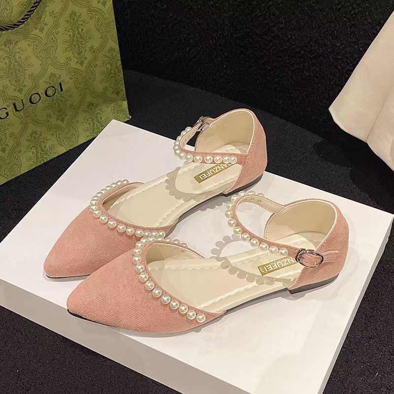 2026 primavera y verano nuevas sandalias de estilo de hadas con falda de mujer suave perla vacía con sandalias