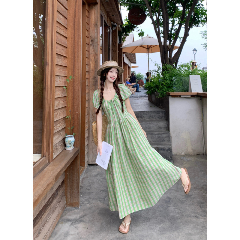 田园系老钱风温柔少女初恋蜜瓜奶绿复古日系绿格纹抽绳系带连衣裙