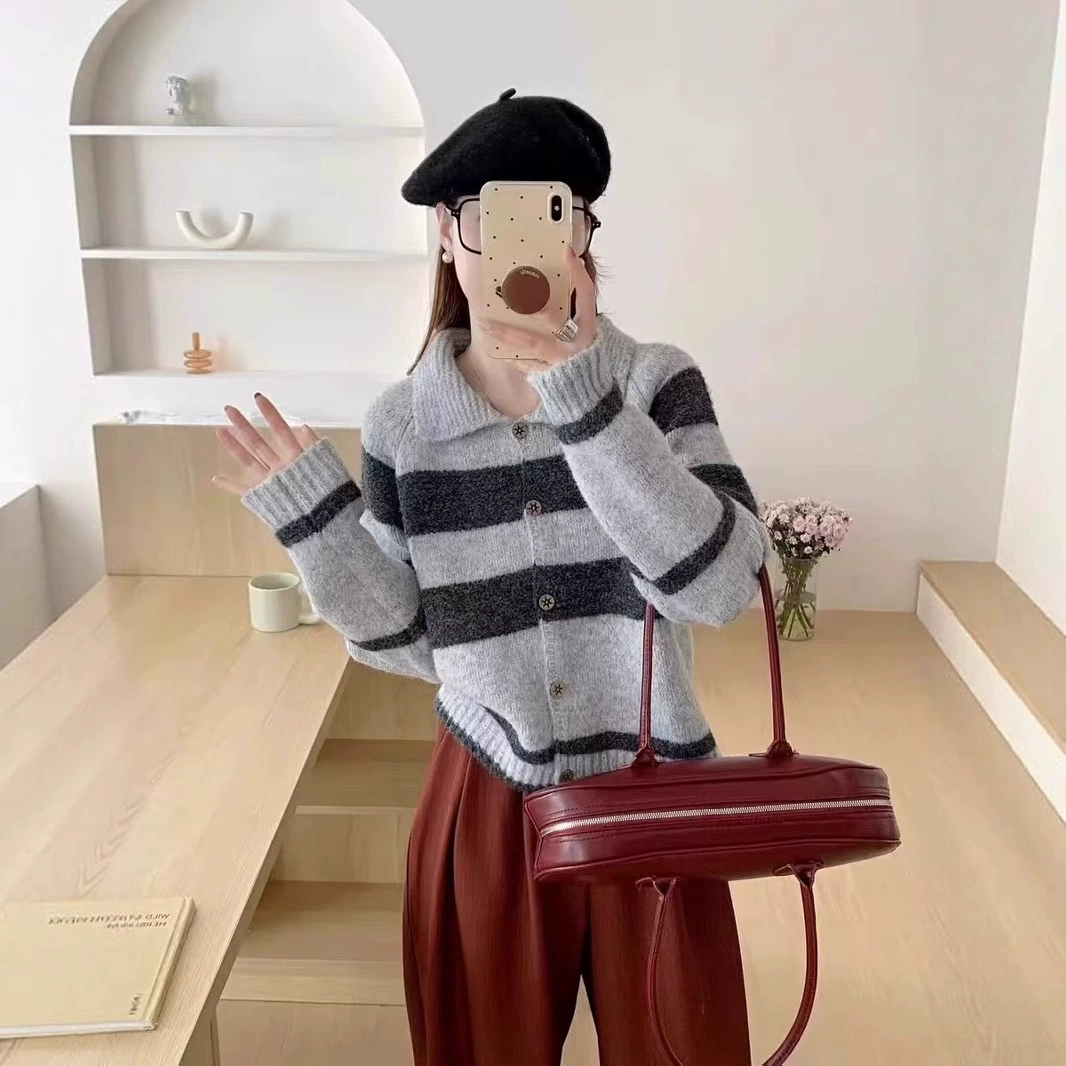 Корейский ретро-кардиган в полоску с контрастными лацканами для женщин на осень и зиму, свободный маленький трикотаж в ленивом стиле