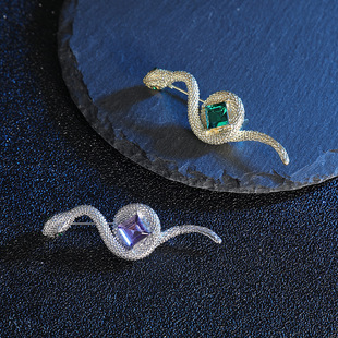 Snake zodiac brooch suit accessories sweater corsage jewelry wholesale coat pin alloy jewelry advanced niche style