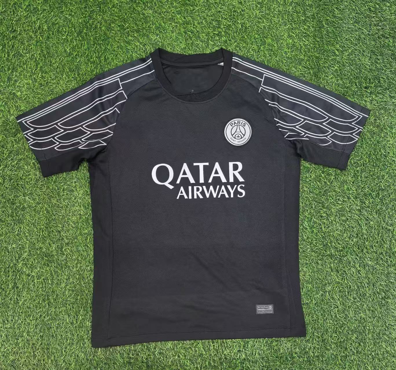 Una generación de uniformes de fútbol, nuevos uniformes de entrenamiento, camisetas, Italia AC, Barcelona, Real Madrid, Brasil, Japón, Ajax