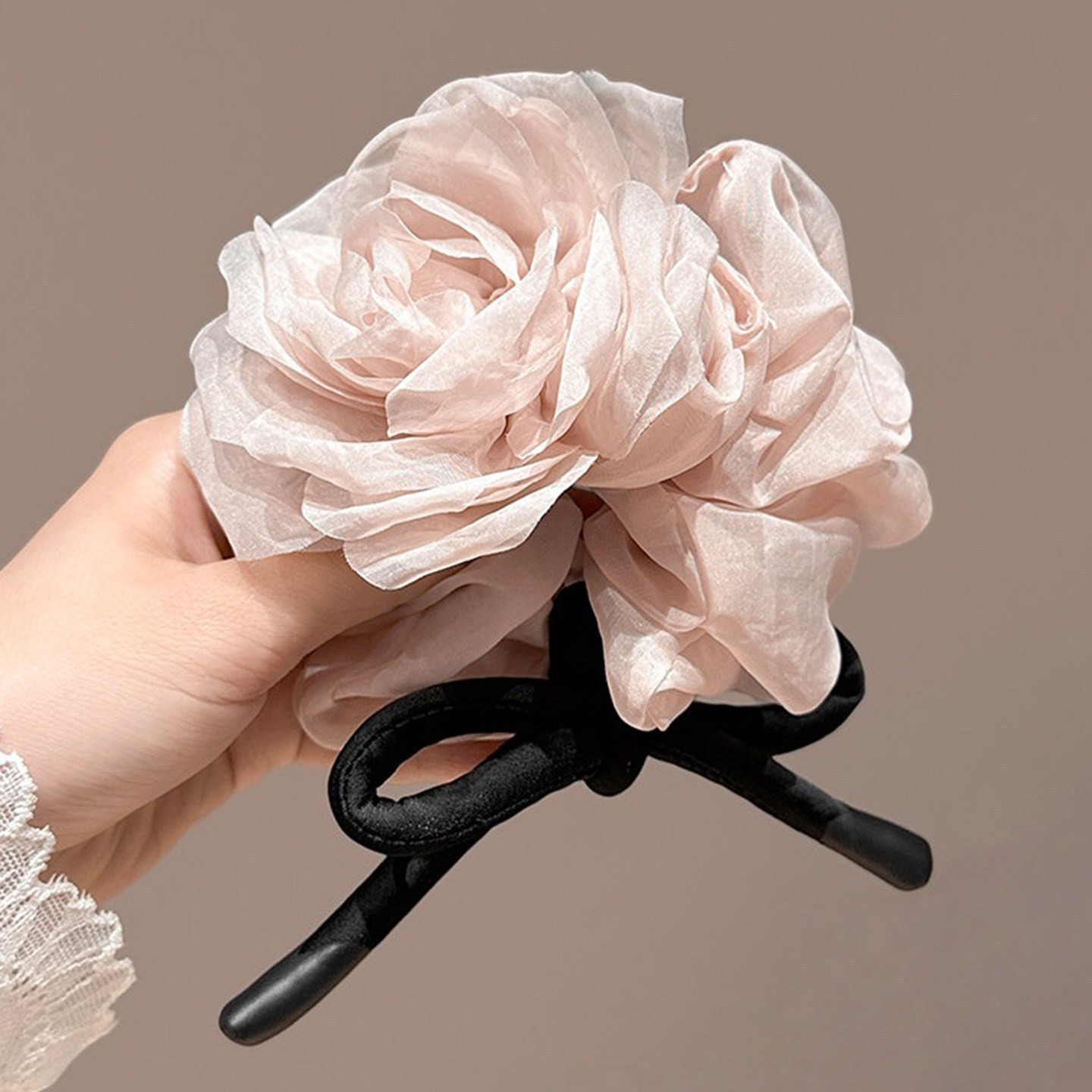 Cuerdas de cabello de viento pastoral pequeñas y altos valores faciales, anillo de cabello de intestino grande, sensación de una niña de banda de goma flácida, cuerdas de malla de banda de bola de cabeza