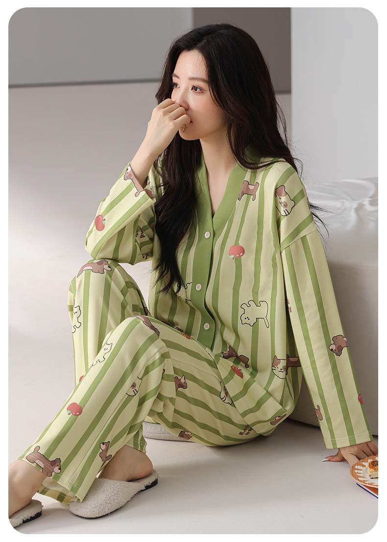 Pigiama blu ghiaccio per donna in primavera e autunno, pigiama in seta ghiaccio con pantaloni a maniche lunghe, nuovo set per la casa in seta_voghion.com