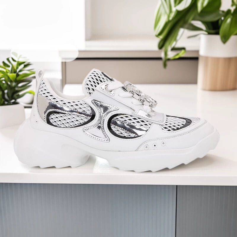 Rodis' new rhinestone buckle chunky-soled height-increasing genuine leather breathable women's sneakers are fashionable and versatile white shoes Rodis' new rhinestone buckle chunky-soled height-increasing genuine leather breathable women's sneakers are fashionable and versatile white shoes
