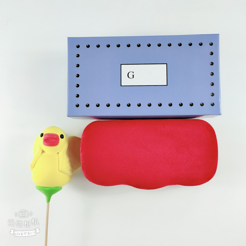 Gujia flannel glasses box sunglasses box bee glasses box glasses bag G home sunglasses box Gujia flannel glasses box sunglasses box bee glasses box glasses bag G home sunglasses box
