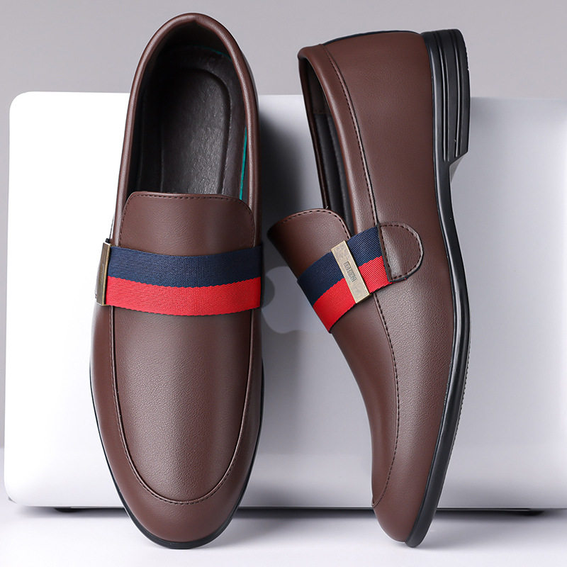Giày lười nam da thật kiểu moccasin, mũi phẳng, đế bệt, thoáng khí — nâu, đen