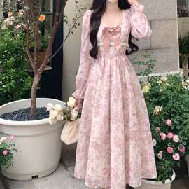 法式甜美碎花长袖连衣裙女秋季感气质长裙收腰温柔风仙女裙子
