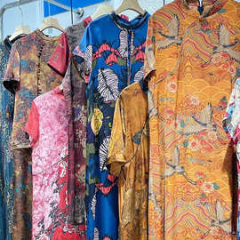 24夏宫典苏杭真丝缎国风中老年妈妈连衣裙上衣裤女装尾单清货服装