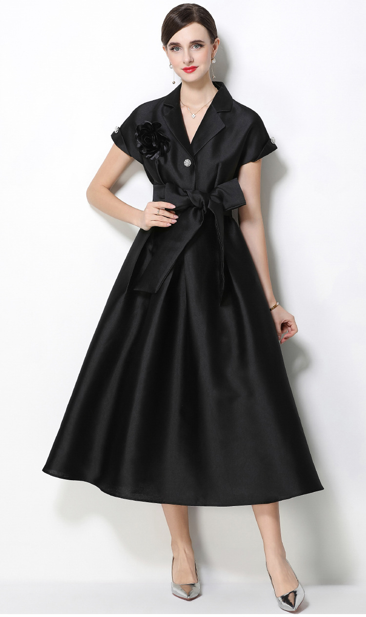 Đầm maxi nữ hoa nổi tay ngắn cổ vest thắt eo jacquard xòe — màu đen, Rượu vang đỏ, xanh lam, màu hồng đậm chi tiết 16