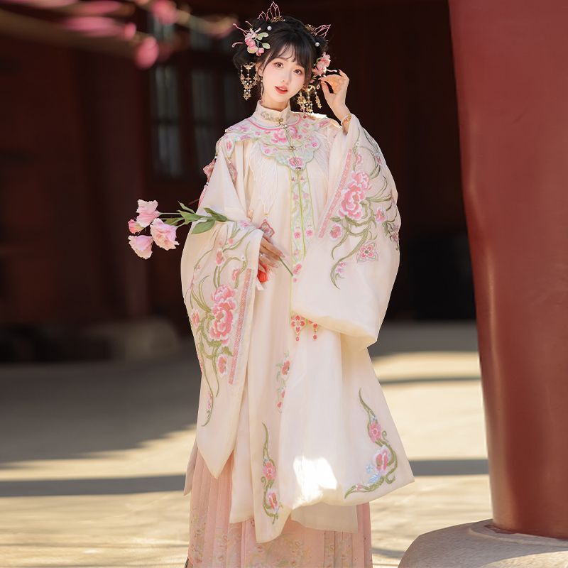 Original genuine goods Ming-made stand-collar gown Hanfu women's heavy-duty embroidered cloud shoulder horse skirt three-piece set spring and summer suit