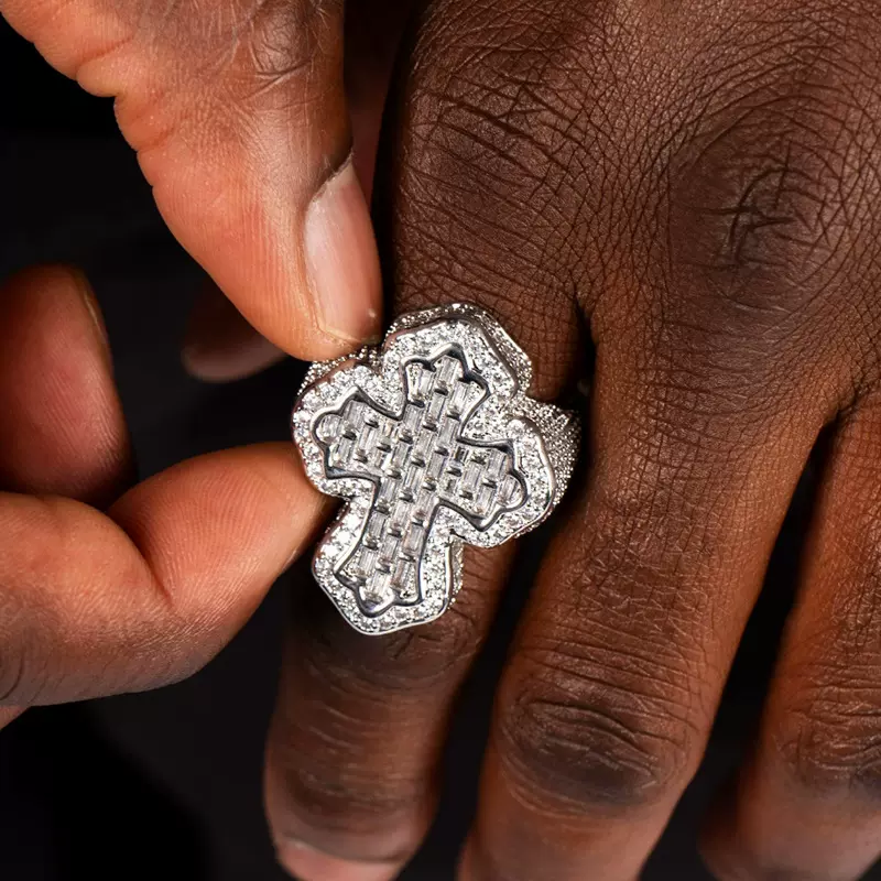 欧美爆款嘻哈复古戒指T方锆石个性十字男士潮流戒指时尚指环批发