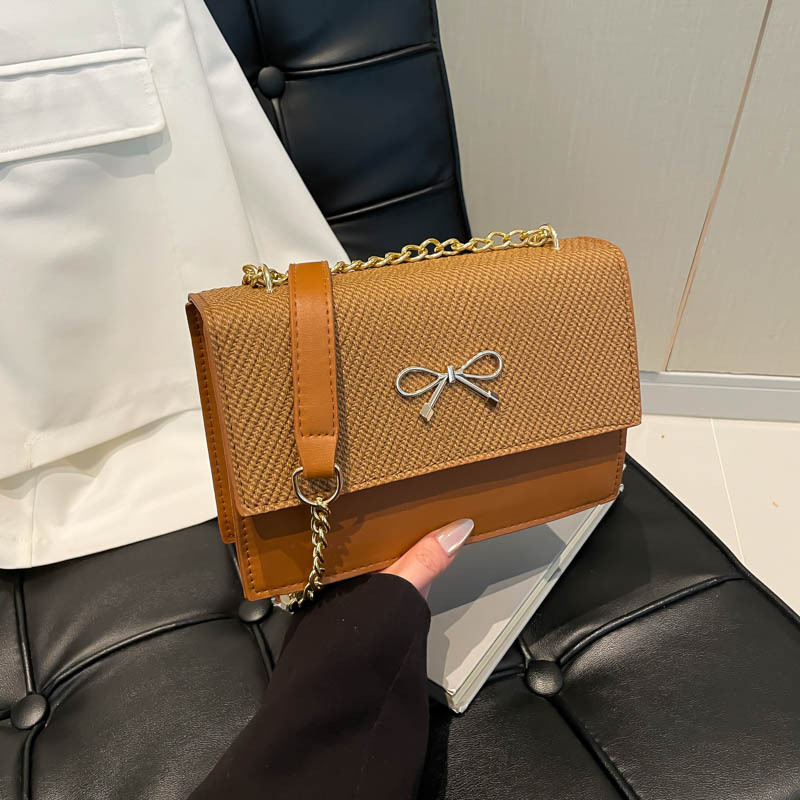 Minimalist Small Square 2025 Spring/summer New Fashion Bow Chain Versatile Shoulder Women's Crossbody Bag_voghion.com