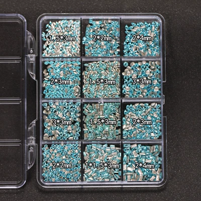 Blue Mini Flat-Back Zircon: Dırnaq bəzəkləri