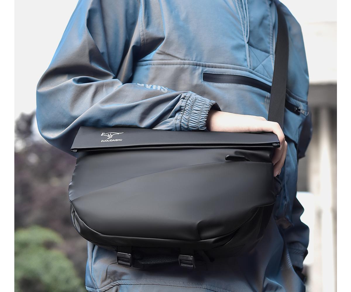 Men's Contrasting Color Oxford Trendy Messenger Bag - Image 2