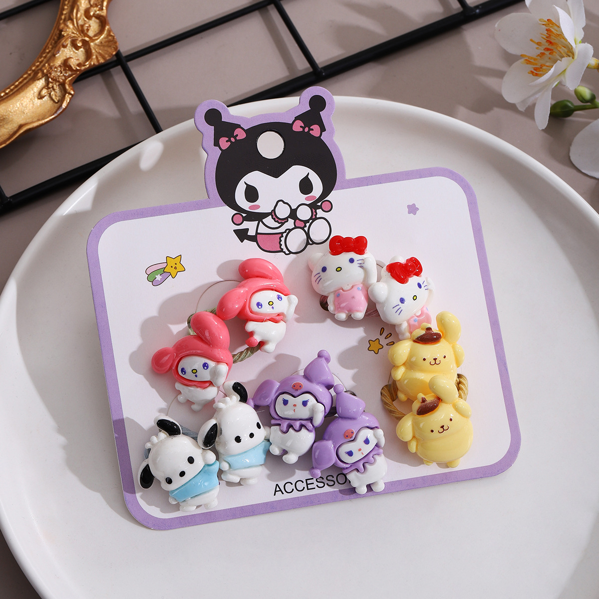 Traje de 5 pares de Sanrio