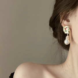 法式玫瑰珍珠耳异形巴洛克复古韩国轻奢高级设计感气质耳钉耳饰女