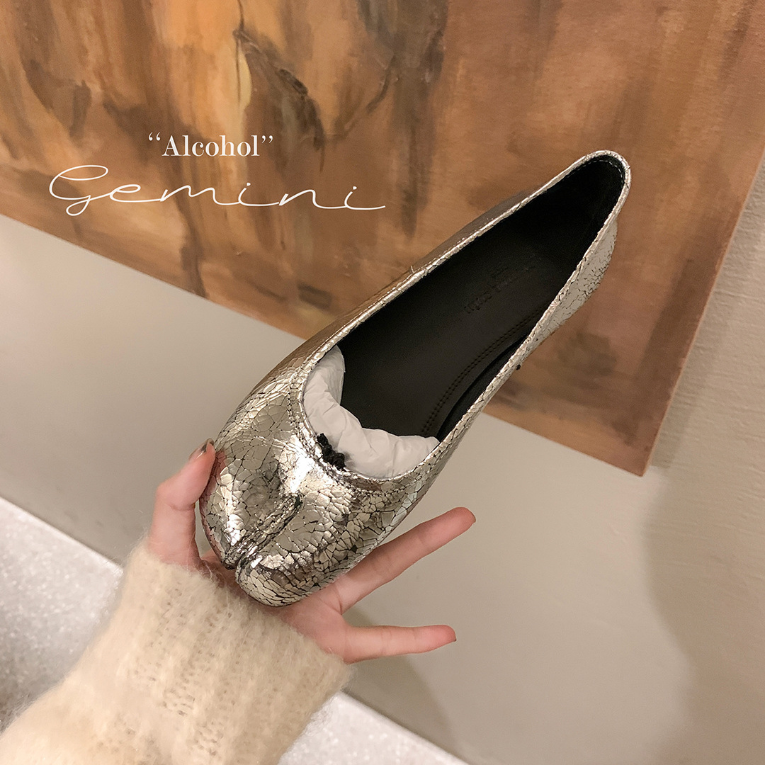 Tabi made of sheepskin leather platform with hidden heel, Mary Jane shoes, increase height by 3 cm, wide stable heel, soft sole