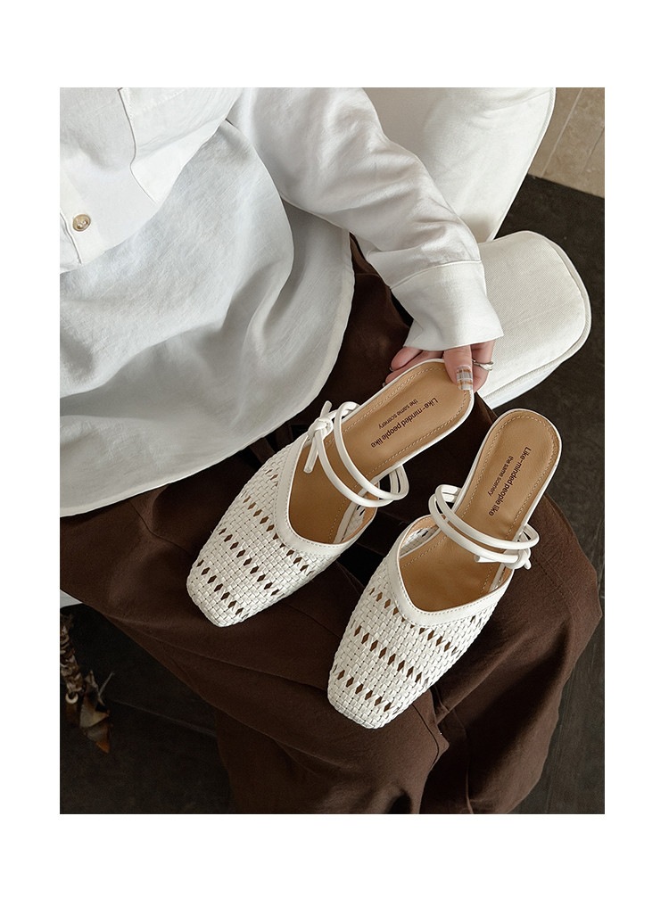 Dép sandal nữ da cừu mũi vuông gót thấp quai chữ V phối màu — màu nâu, Màu cà phê đậm, màu trắng ngà chi tiết 44