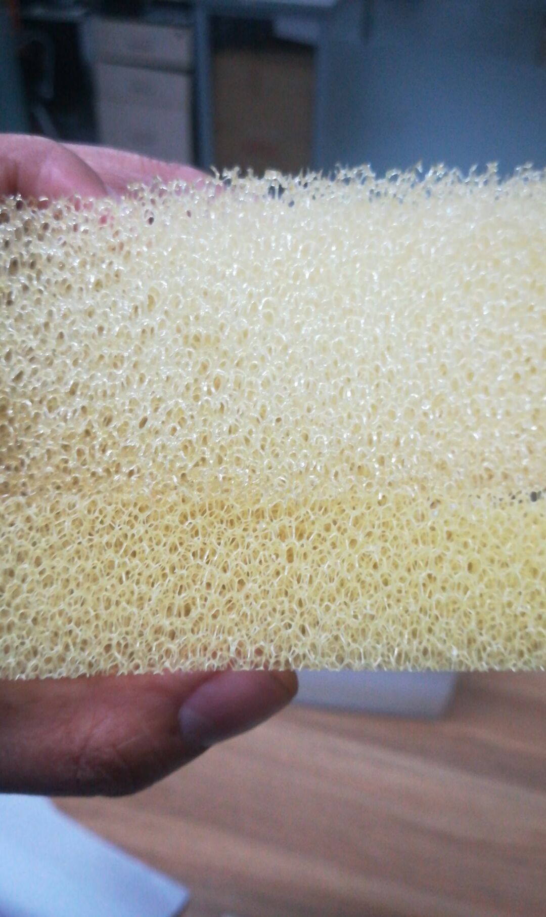 厂家供应米黄色防尘海绵/过滤海绵/喷泉防尘吸音海绵