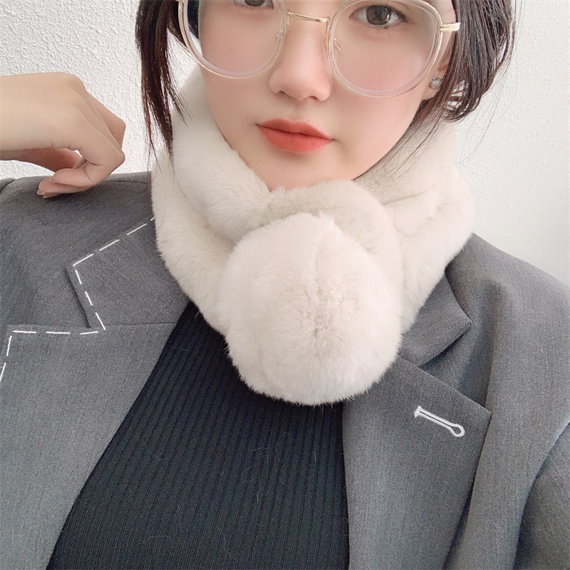 Écharpe en fourrure de renard avec pompons - étole en lapin douce_voghion.com