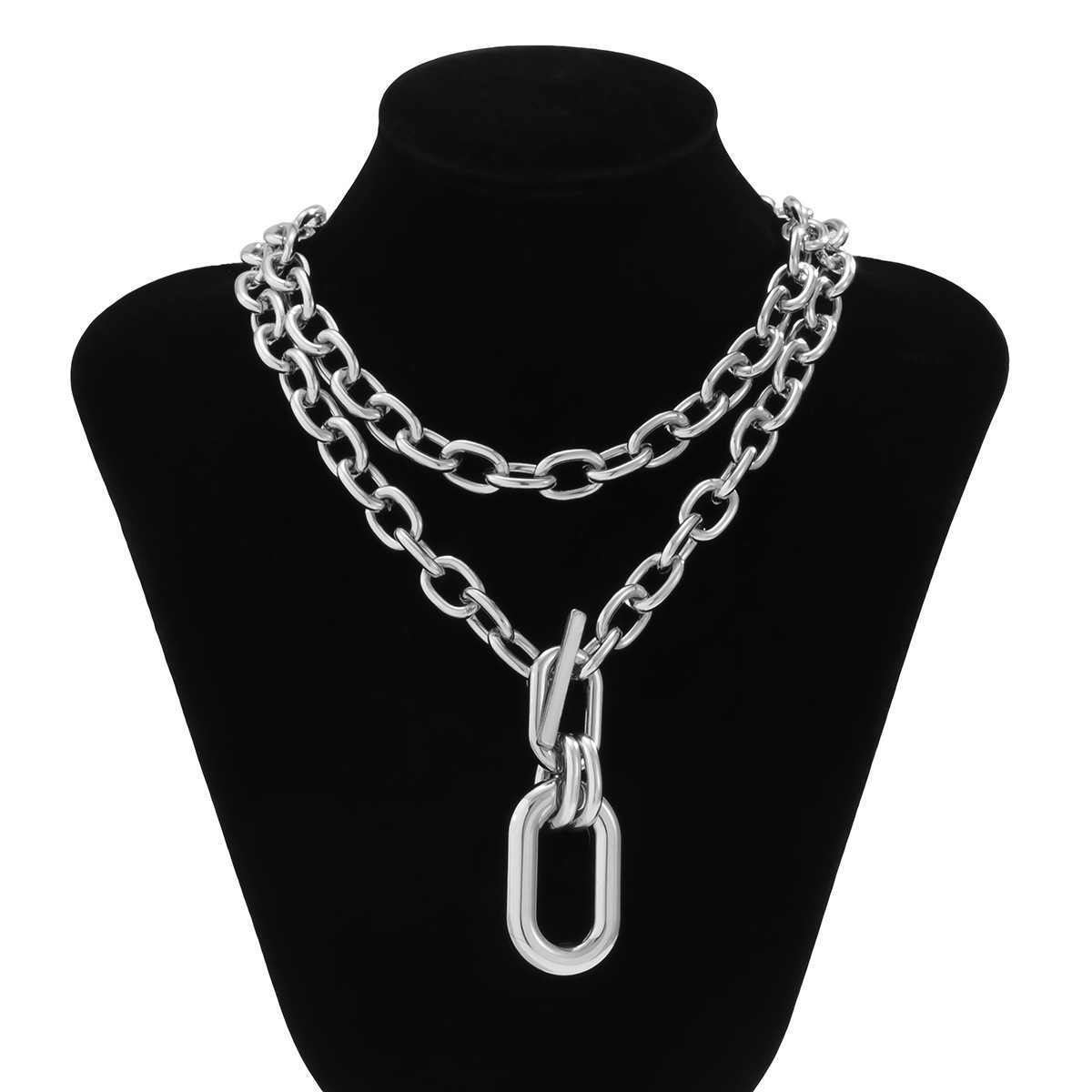 Oval Pattern Women'S Gender Retro Oval Metal Wholesale Necklace