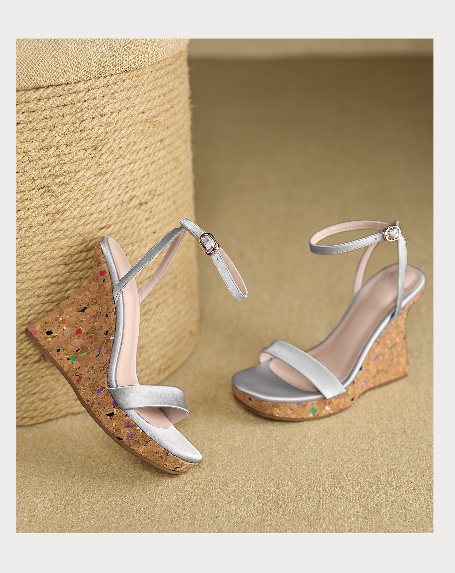Sandal cao gót nữ quai ngang hở mũi đế xuồng gót 9 cm — màu đen, bạc chi tiết 22