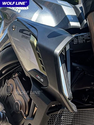 Fixed wind wing: CB650R modified body side fairing