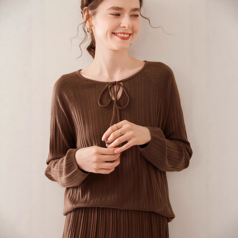New fine-woven mulberry silk suit dress for women, fashionable and versatile, includes a long-sleeved top and a half skirt two-piece set