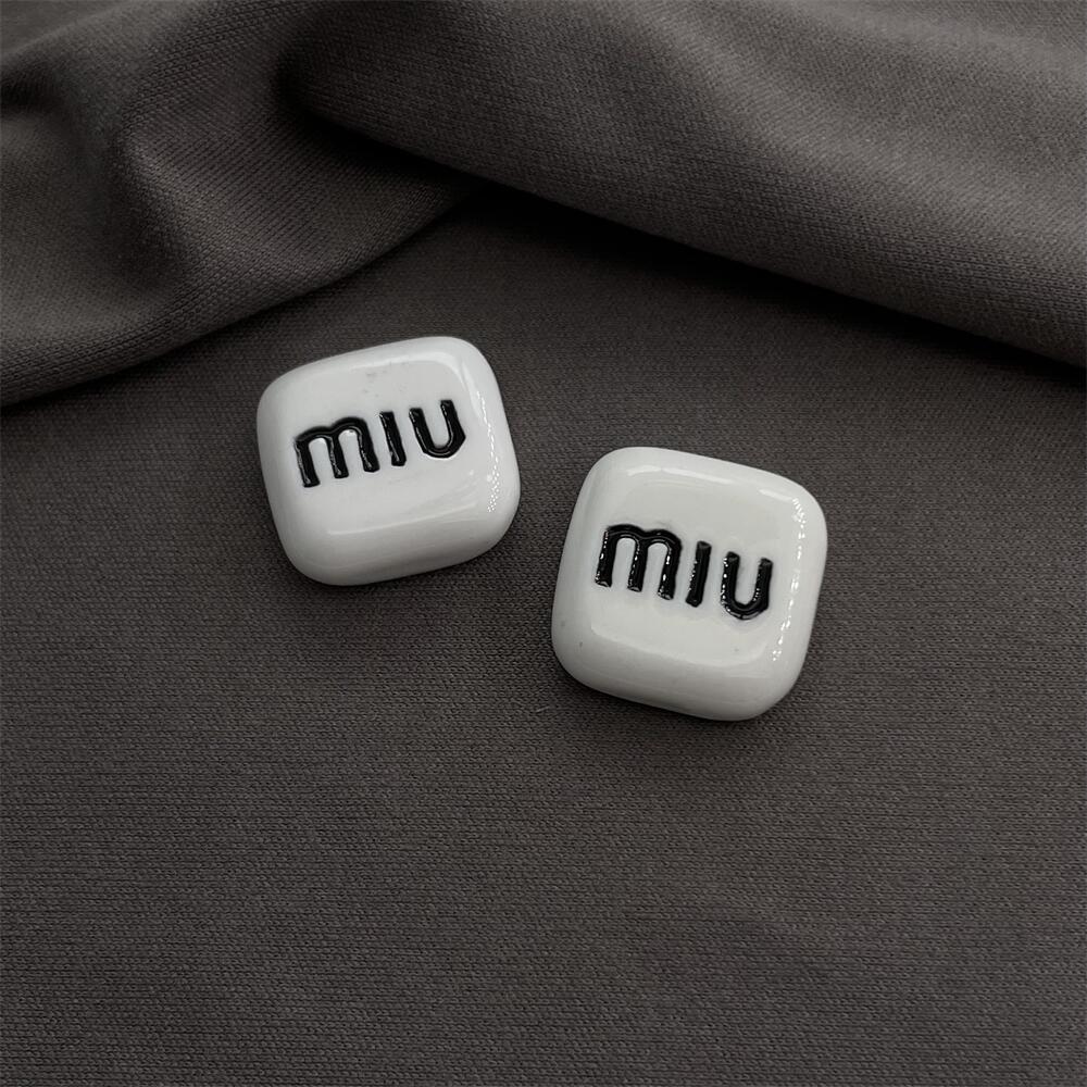 화이트 미우 광장