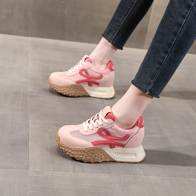 Giày sneaker nữ đế dày phong cách Forrest Gump thoáng khí lưới đơn tăng chiều cao — Màu hồng