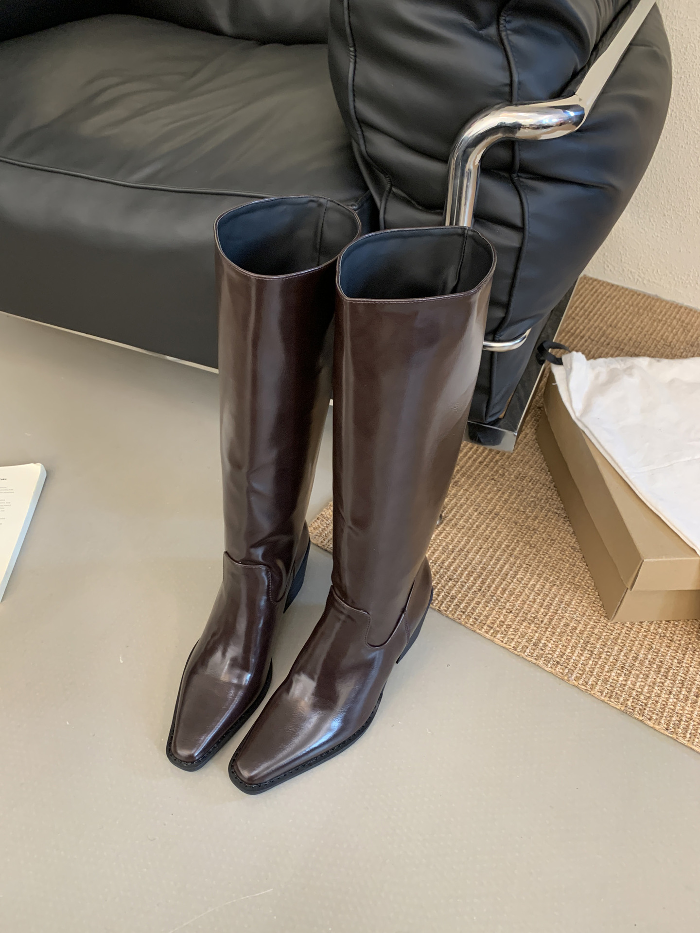 ShoeGlobe 2025 Autumn Winter New Versatile Long Wide Square Toe Chunky High Heel Thin Style Elegant Commuter Boots For Women_voghion.com