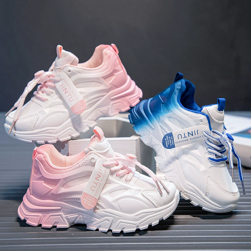 Детские спортивные кроссовки 2025: новые дышащие белые кеды для девочек и мальчиков, модные универсальные повседневные кроссовки в стиле «папиных»