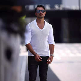 2025亚马逊男式潮流V领短袖上衣2025外贸修身休闲 针织上衣