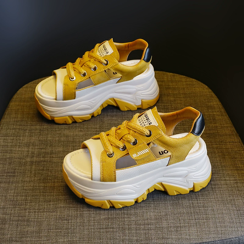 Тенденция показывает высокую мягкость и низкий ретро-стиль рыбьи туфли с полым дном 8 см высокие сандалии на шнуровке нишевые женские туфли