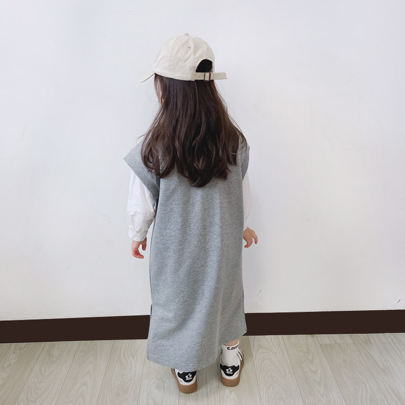 22075 vest skirt w.jpg