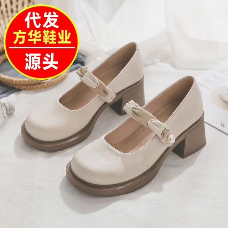 Fairy Mary Zhen Zapatos primavera y otoño 2026 nuevos zapatos de tacones altos en línea, zapatos de cuero poco profundos, zapatos de tacón grueso