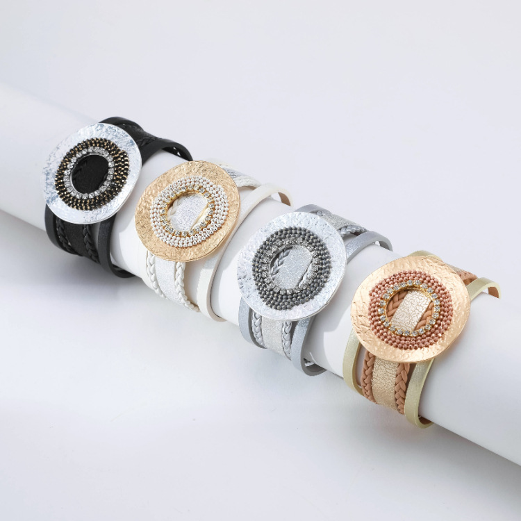 Fashion Diamond Leather Buckle Bracelet display picture 3