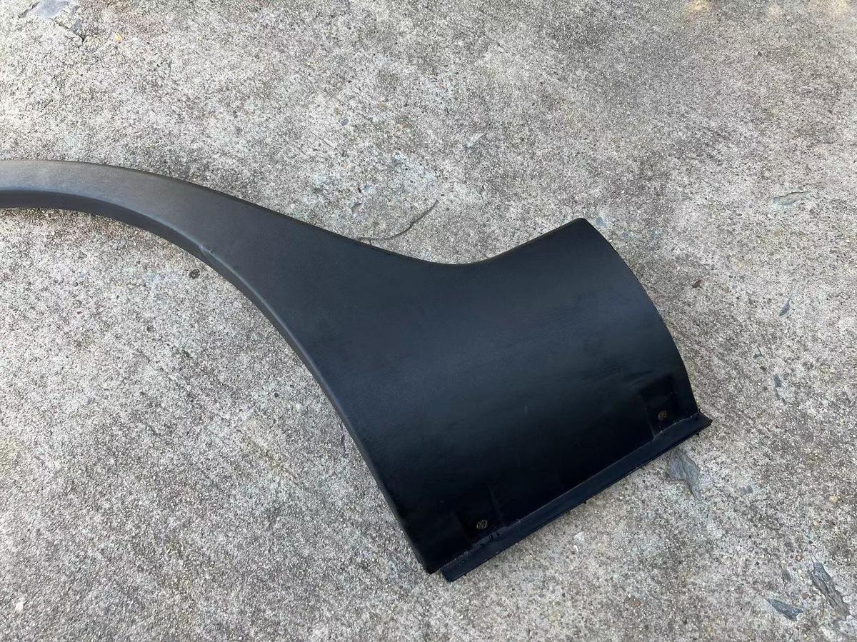 Suitable for Changan CS35 front wheel arch, rear wheel arch, car tire matte decorative strip, fender plastic trim strip