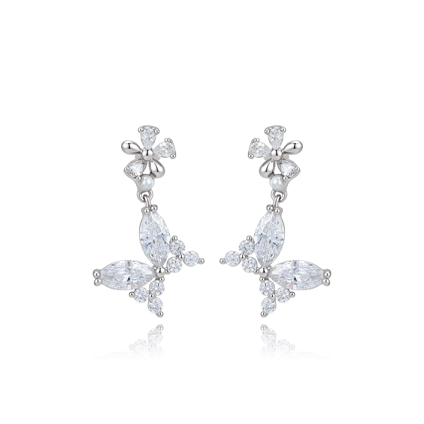 Xuping temperamento dulce aretes de mariposa flor de viento incrustados de aleación de cobre de zirconio elegante ligero lujo temperamento orejas para mujeres