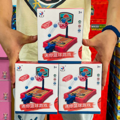 子供の益智ミニバスケットボールのデスクトップのおもちゃの親子のインタラクティブな競争の趣味のボールを投げて教育する機関の卸売りを育成します。