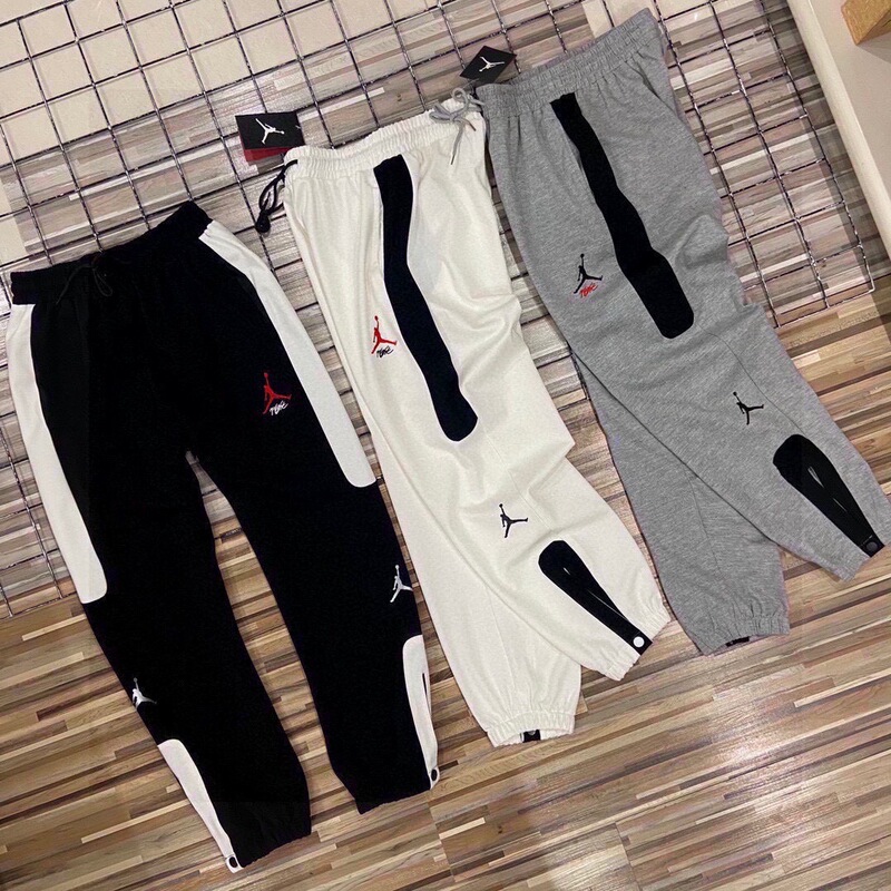 25 Spring and Autumn Popular Men's Jordan Aj Casual Pants 3 Colors Flying Man Embroidery Red Label Spliced ​​Loose Foot Buckle Sports Pants