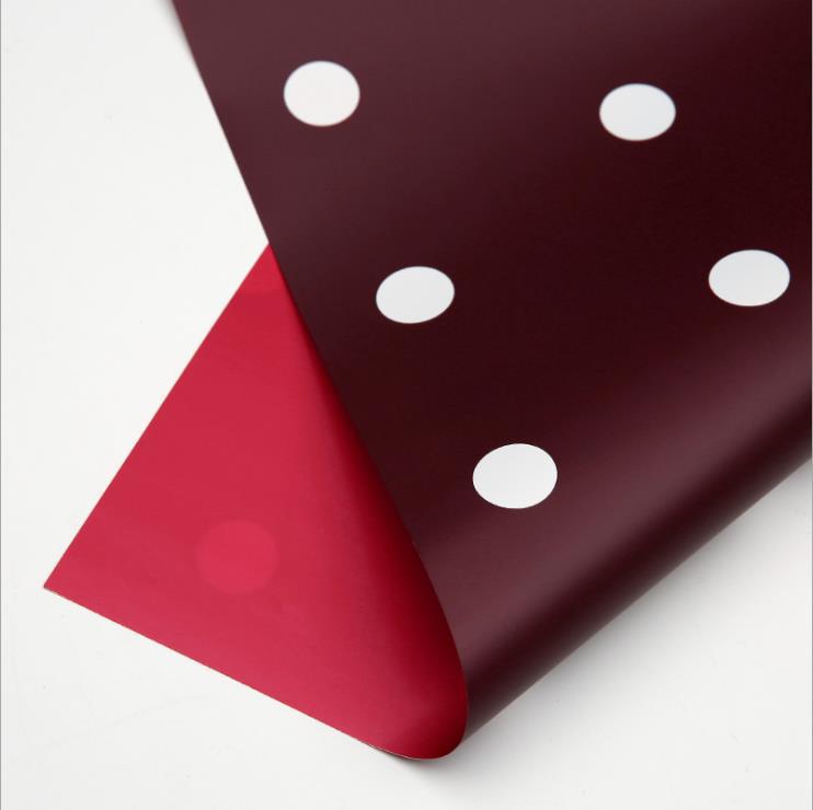 Flower Party Factory Nuevo papel de embalaje de flores de lunares Florería Papel de embalaje de ramo Caja de regalo impermeable Papel de embalaje