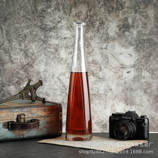 Внешняя торговля прозрачная стеклянная бутылка специальной формы хрустальная бутылка для белого вина утолщенная бутылка для красного вина бутылка для модного вина герметичная пустая бутылка для вина