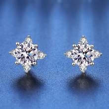 ������Ʒ925��������Īɣʯ����Ů1����Īɣ���ζ���ֱ��һ������