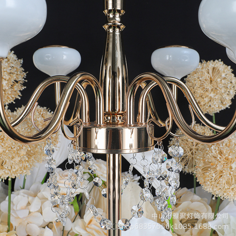 Boda de hierro exquisito candelabro romántico candelabro decoración Europea hogar vela cena props Hotel Mesa vela