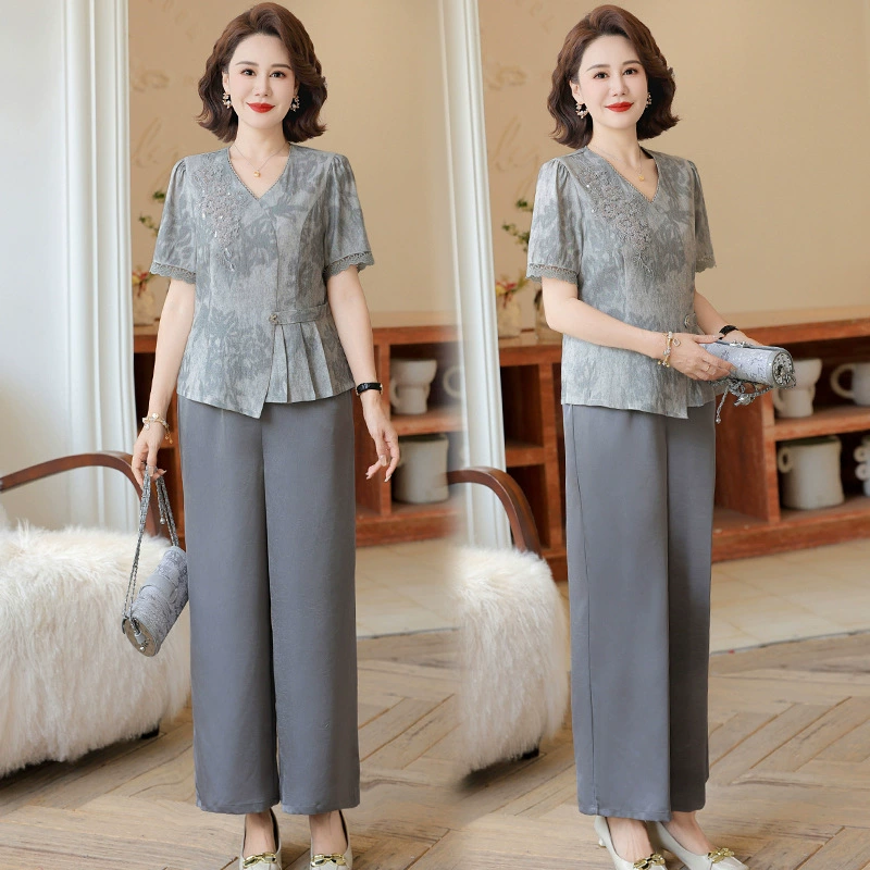 Летний костюм для новоиспеченной мамы 2025 года, модный топ-двойка, летняя футболка с коротким рукавом для женщин среднего и пожилого возраста